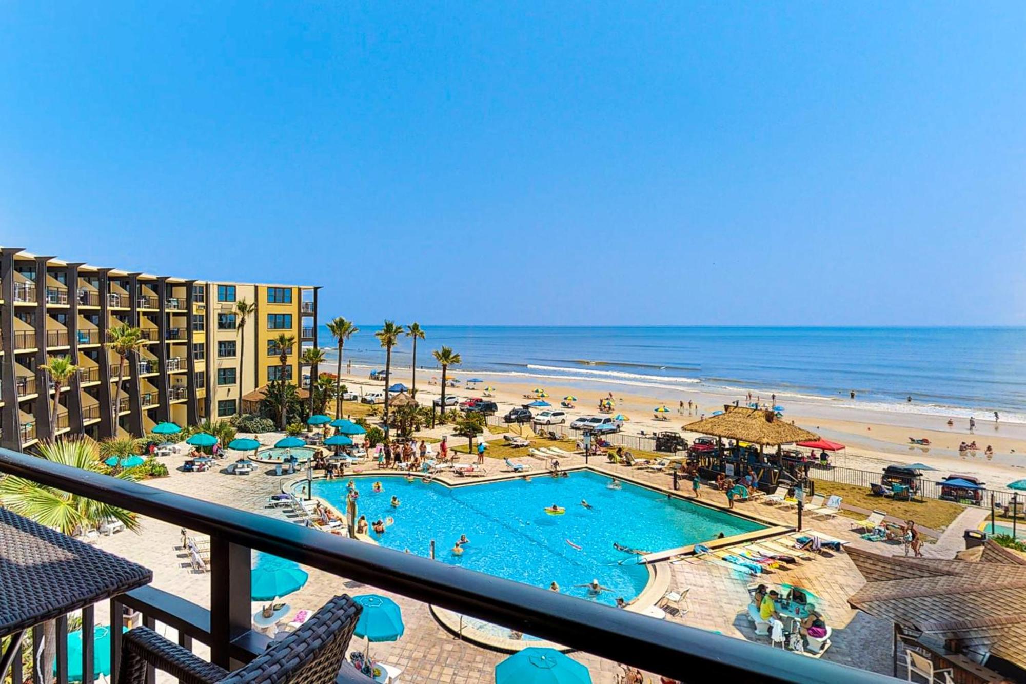 Atlantic Condos By The Beach Daytona Beach Shores Room photo